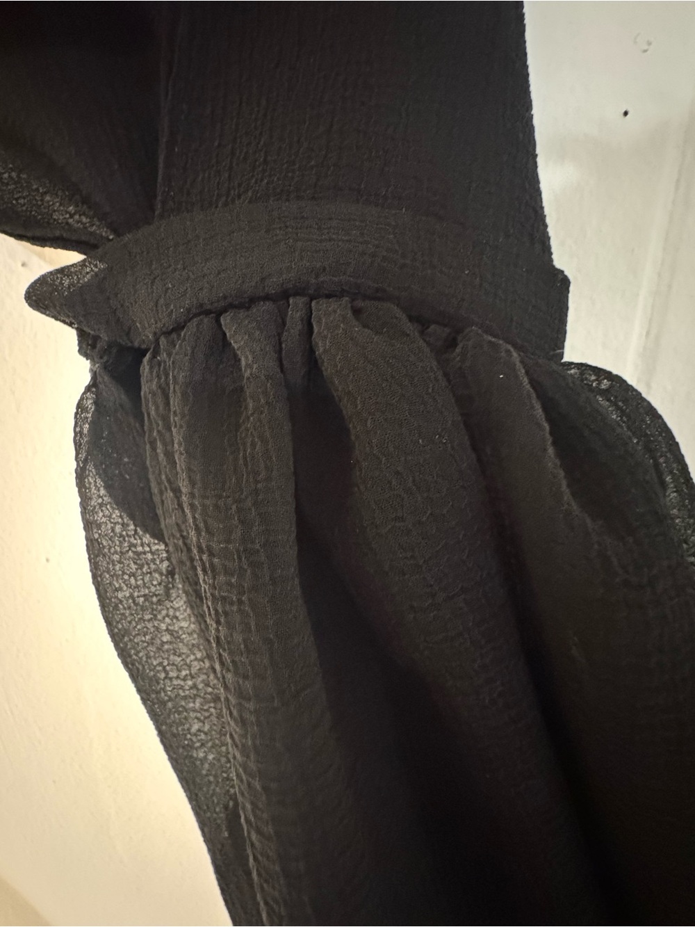 REISS Liv Black Sheer-Back Top - Picture 5 of 6